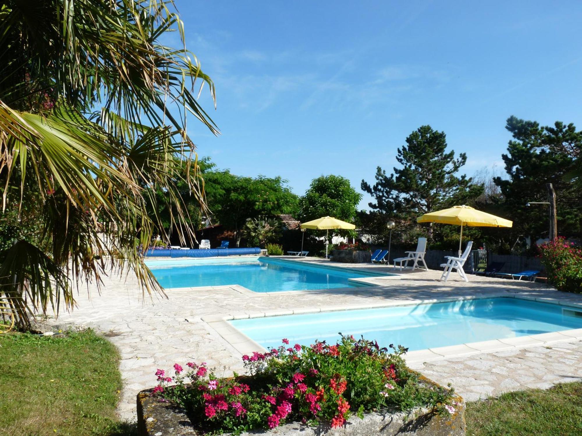 Gîtes Chez Belliveau Meursac Extérieur photo