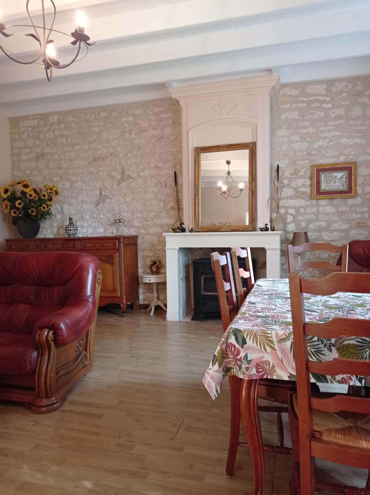 Gîtes Chez Belliveau Meursac Extérieur photo