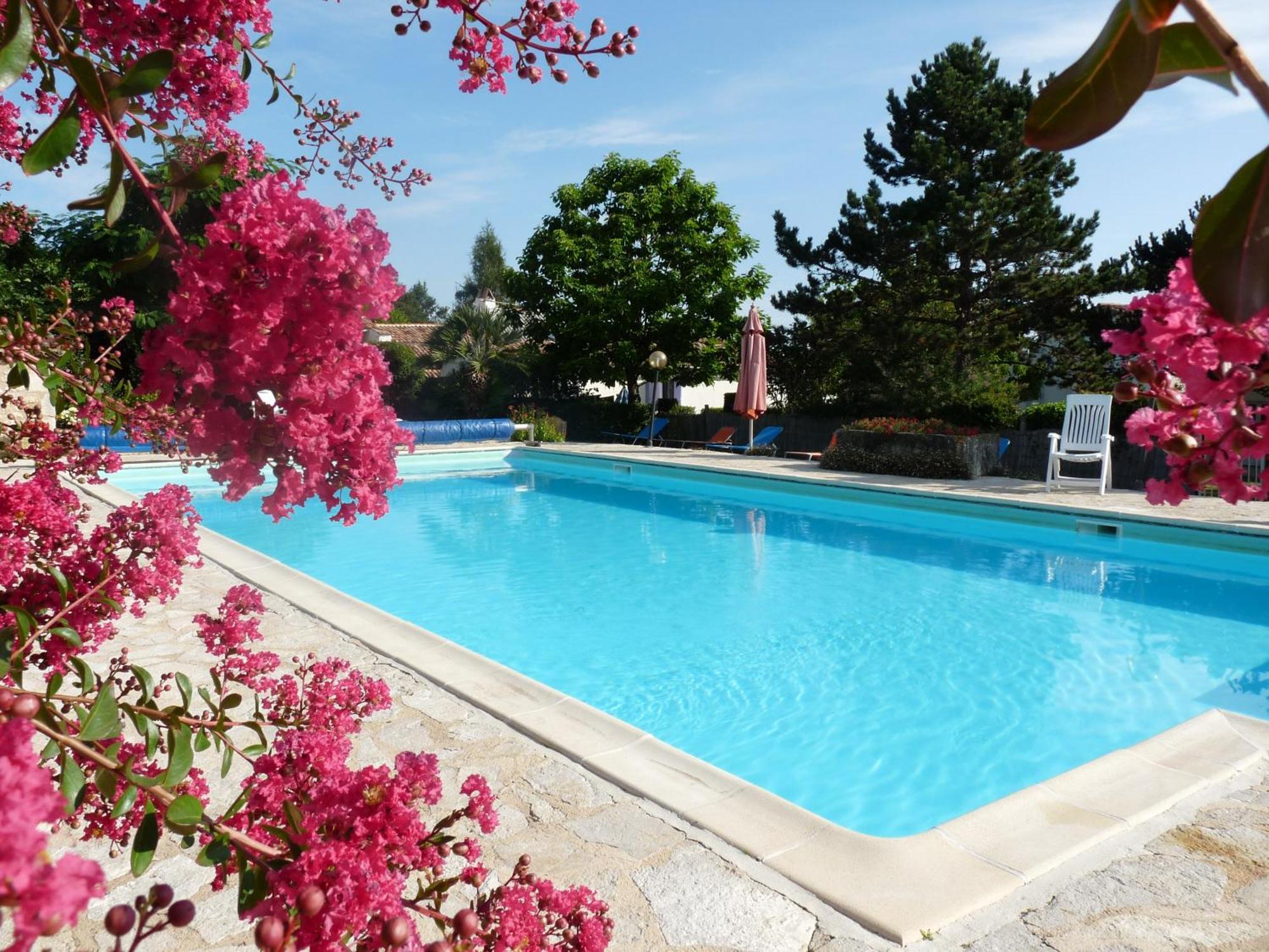 Gîtes Chez Belliveau Meursac Extérieur photo