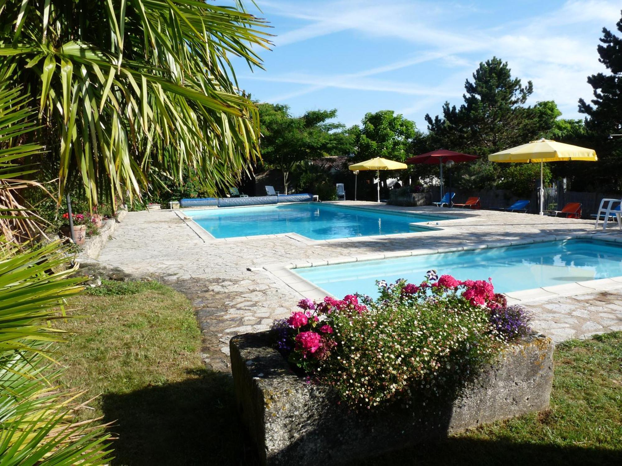 Gîtes Chez Belliveau Meursac Extérieur photo
